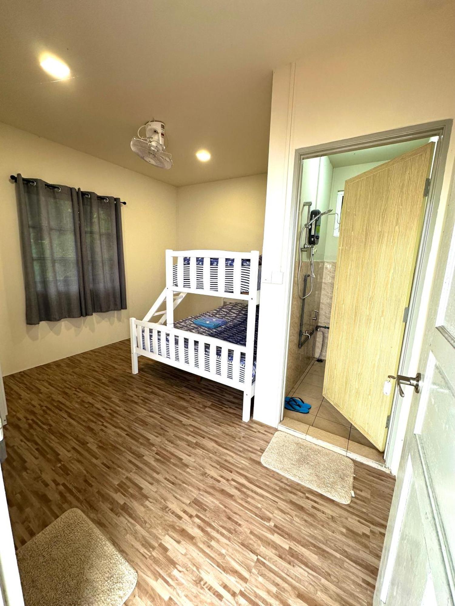 Kanso Hill Holiday home