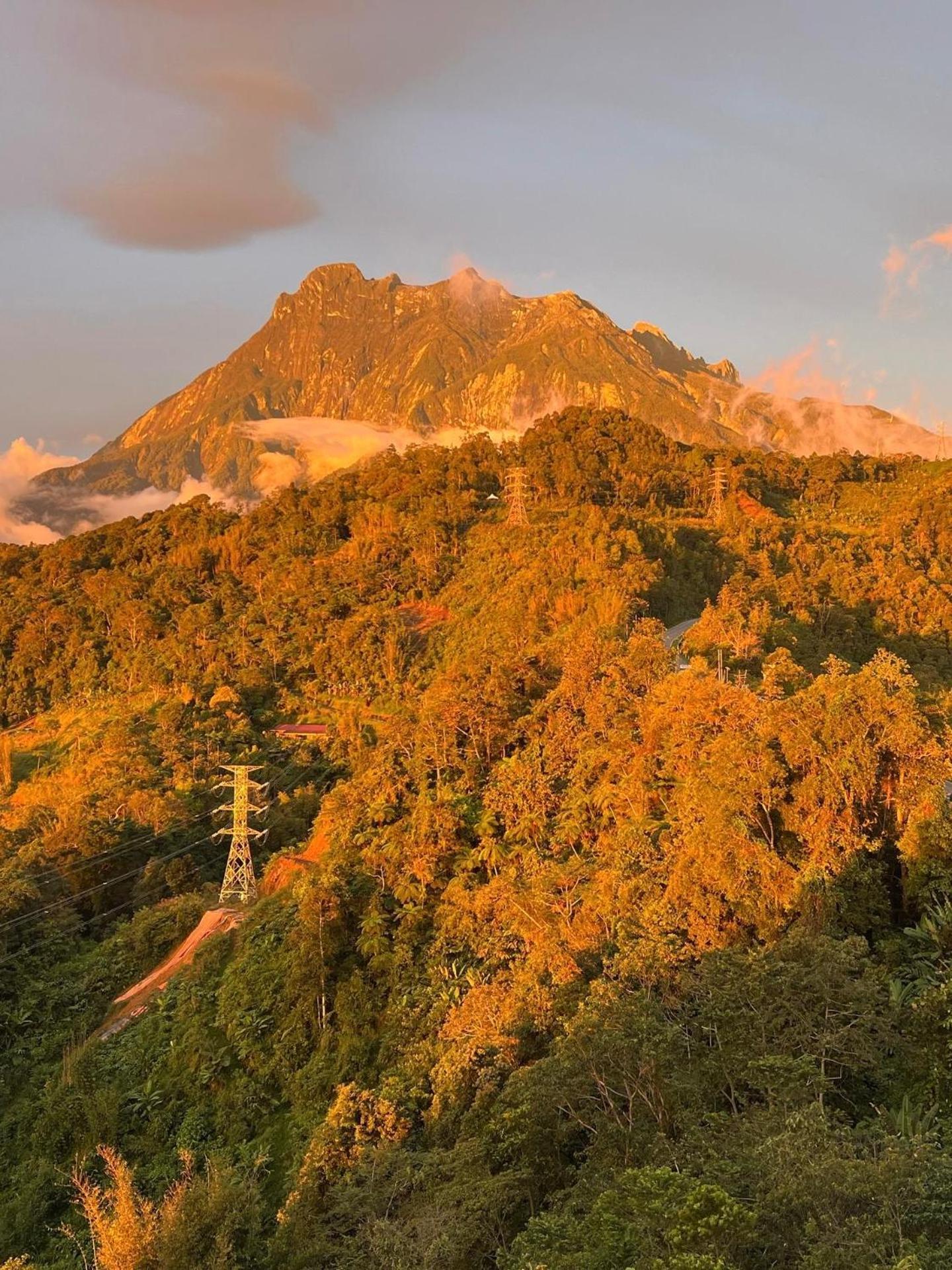 Kanso Hill * Ranau